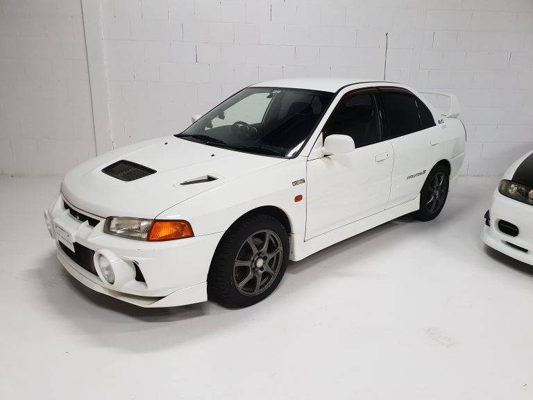 Mitsubishi Lancer Evolution IV GSR