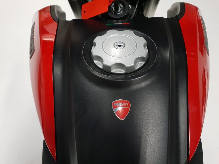 Ducati Hyperstrada te koop