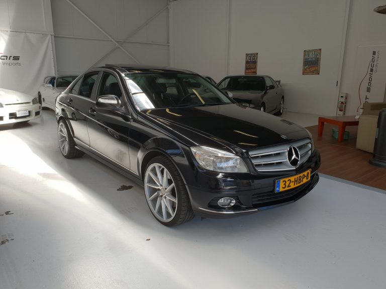 Mercedes C-Klasse C350 Benzine