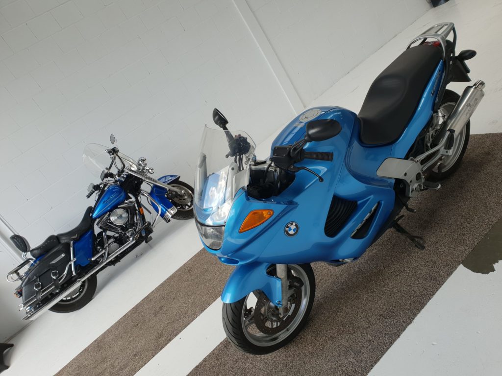 BMW K1200RS