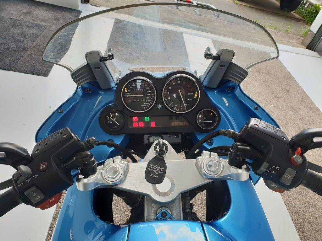 BMW K1200RS