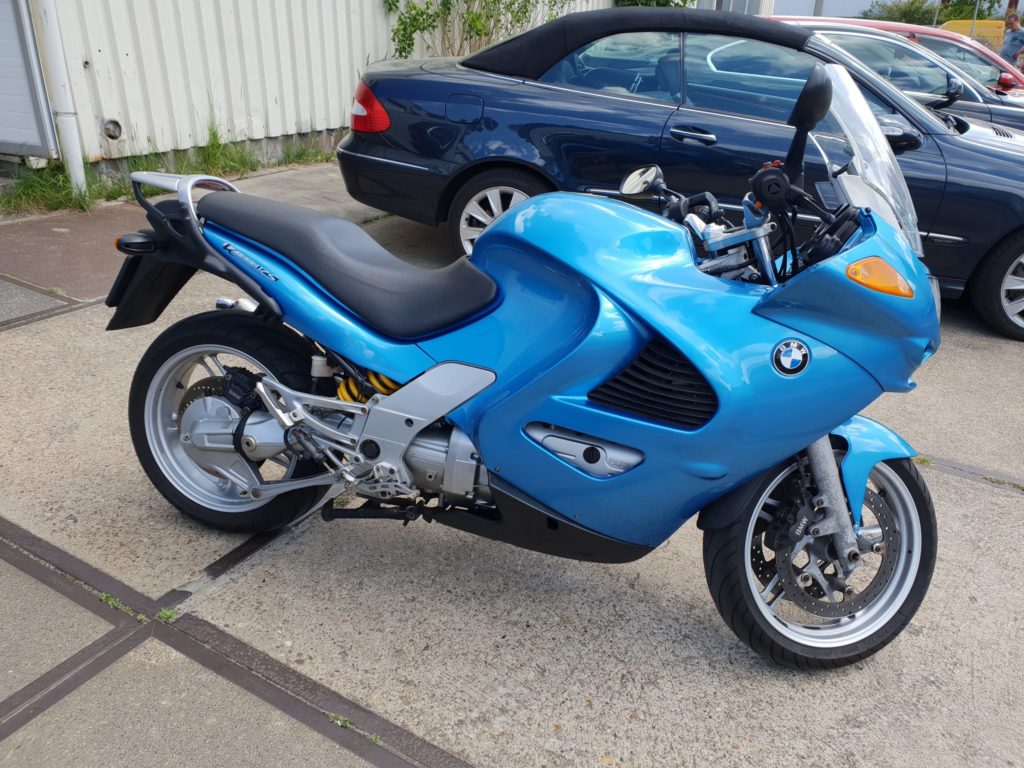 BMW K1200RS