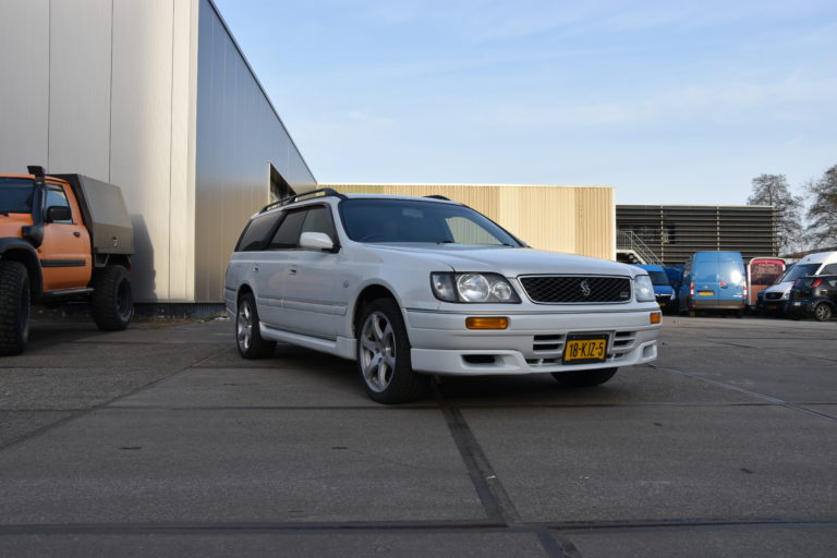 Nissan Stagea RS-Four