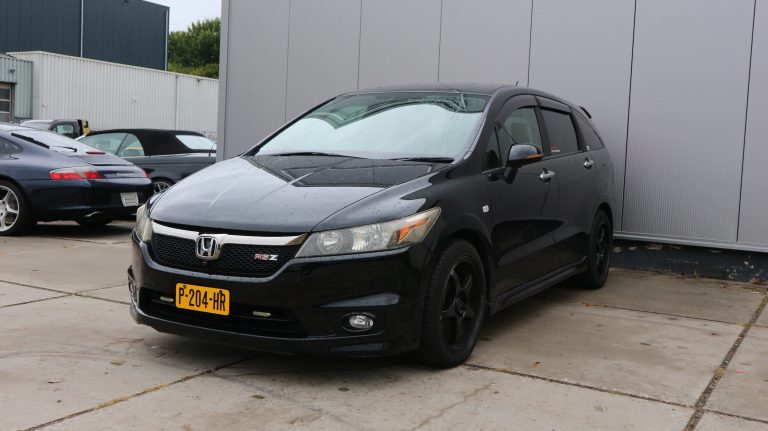 Honda Stream RSZ