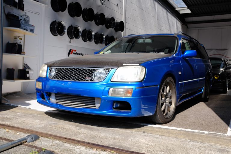 Nissan Stagea 25t RS-FOUR S 4WD