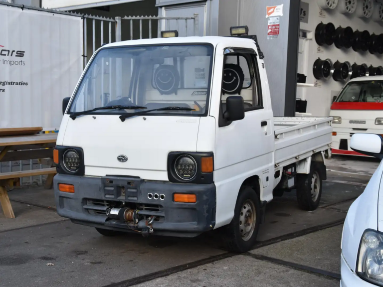 Subaru Sambar Truck 4WD